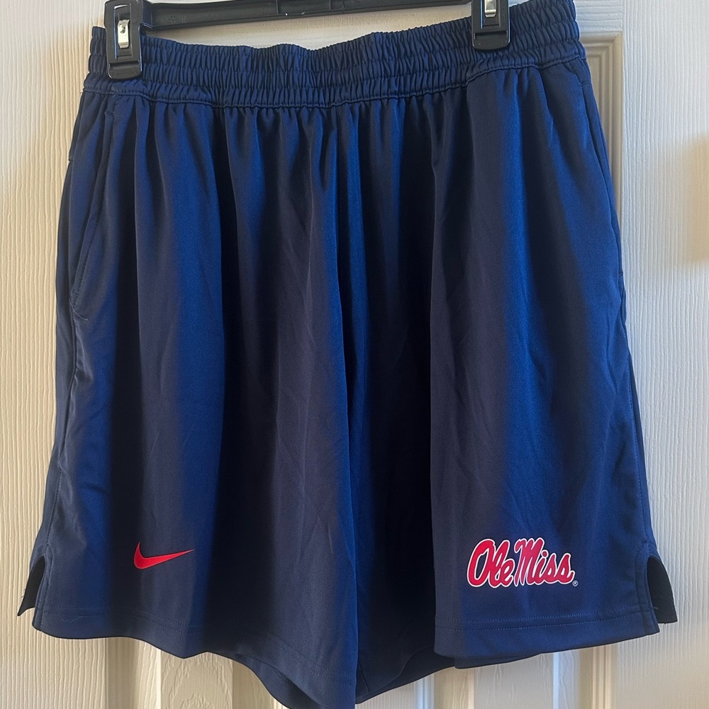 NIKE Men’s Ole Miss Basketball Shorts